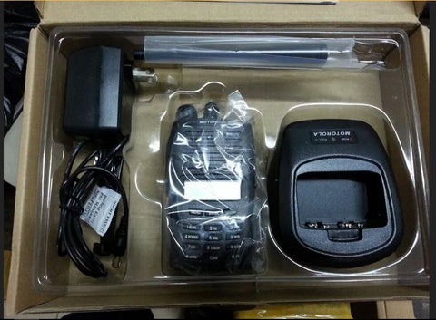 Transceptor Walkie Talkie Rádio Bidirecional Portatil UHF VHF - Motorola MT777